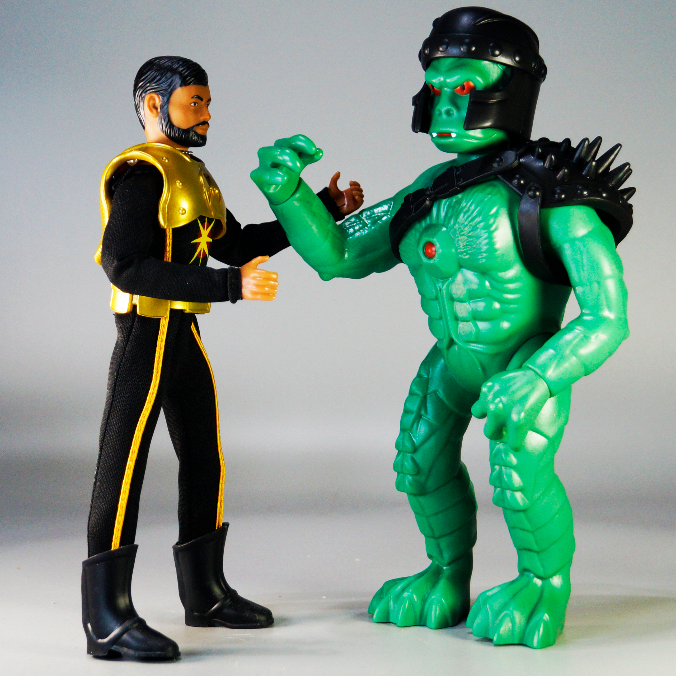 フィギュア　vintage モンスター　reboot アメリカン　ＥＴ Masters of the Universe Origins ANTI-ETERNIA HE-MAN 5.5-inch Action Figure